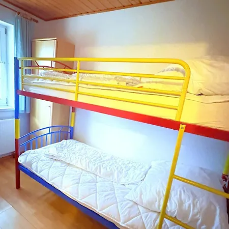 Nele 1 - Fuer 4 Personen In Wiek Direkt Am Bodden Mit Terrasse Appartement